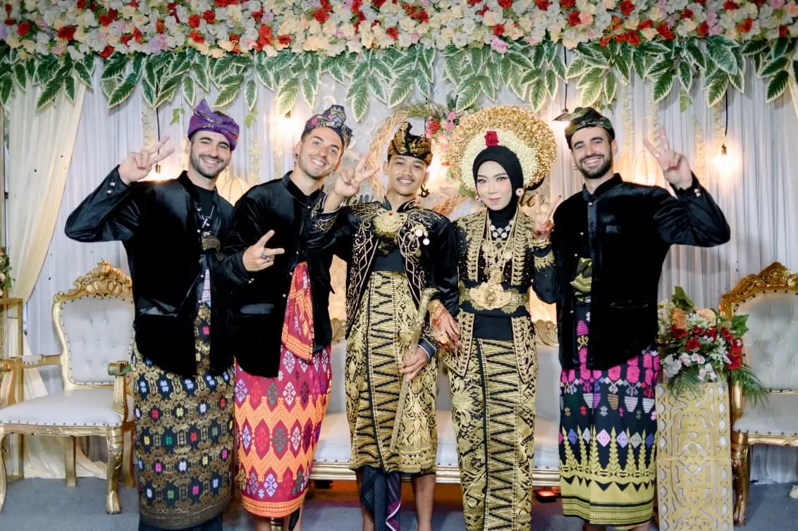 Boda tradicional Sasak en Lombok, Indonesia